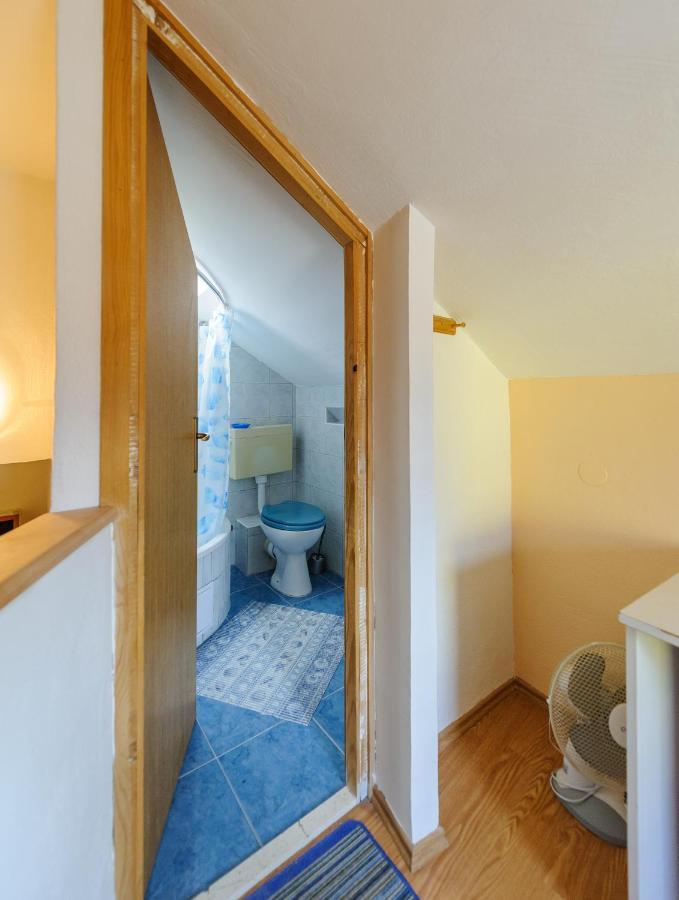Apartments Kovacic_Grubisic Split Room photo