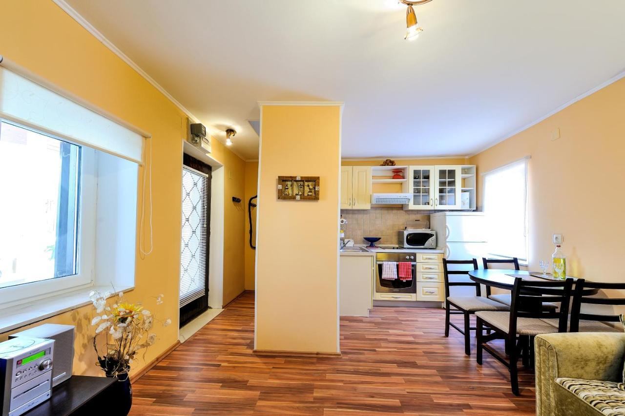Apartments Kovacic_Grubisic Split Room photo